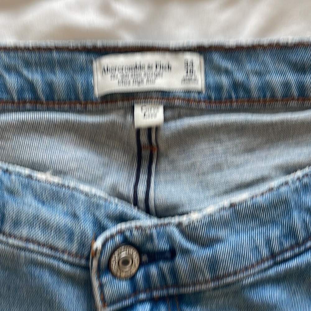 Abercrombie & Fitch High Rise Women Jeans - Light Blue - Picture 2 of 5